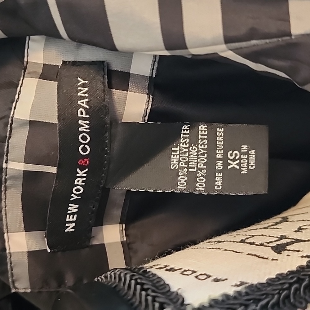 Jacket - Picture 5 of 5